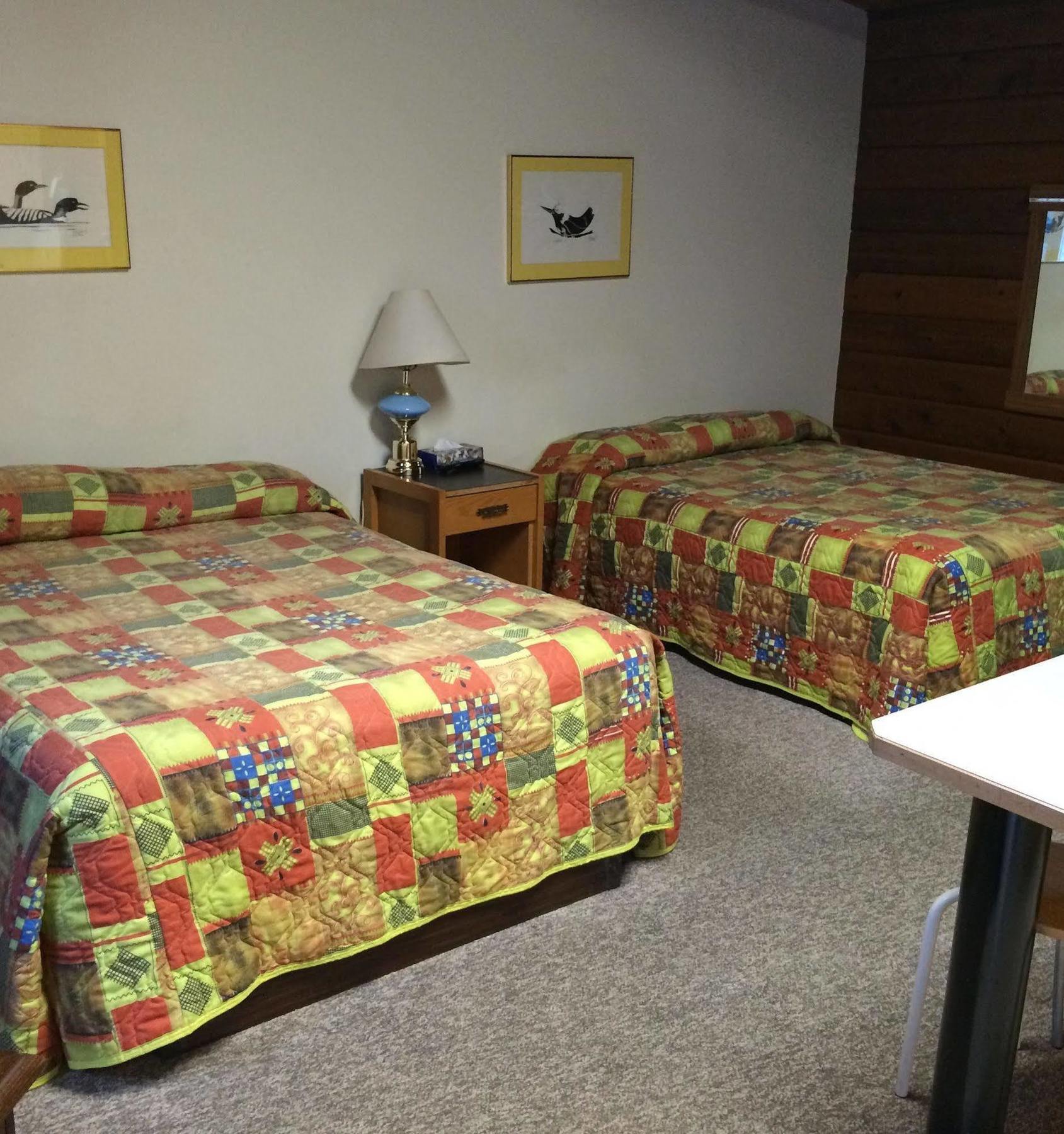 Raccoon Lodge Motel Sylvan Lake Exterior foto